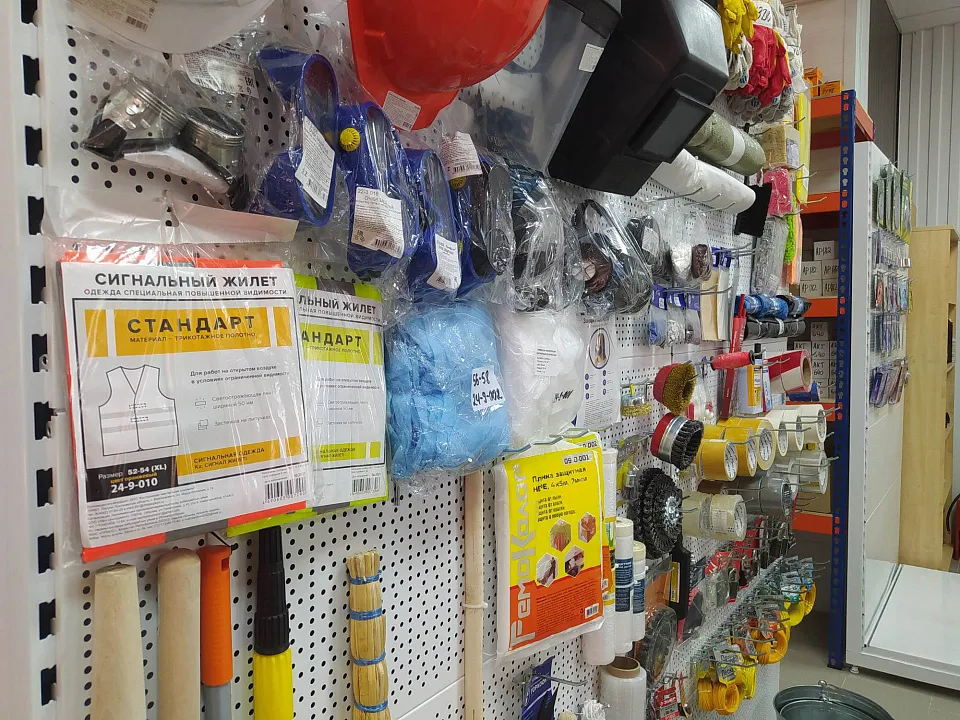 Фото Магазин и точка выдачи на ул. Западная, д. 4